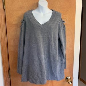 🌻 Grey Sweatshirt with String Sleeves